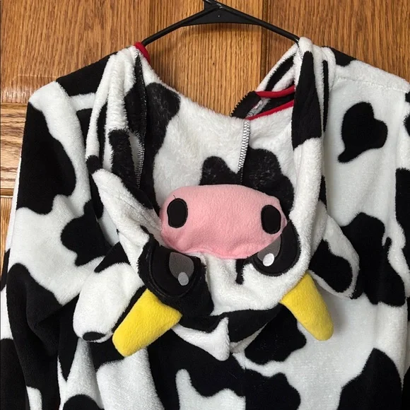 Cow Onsie - Picture 4 of 6